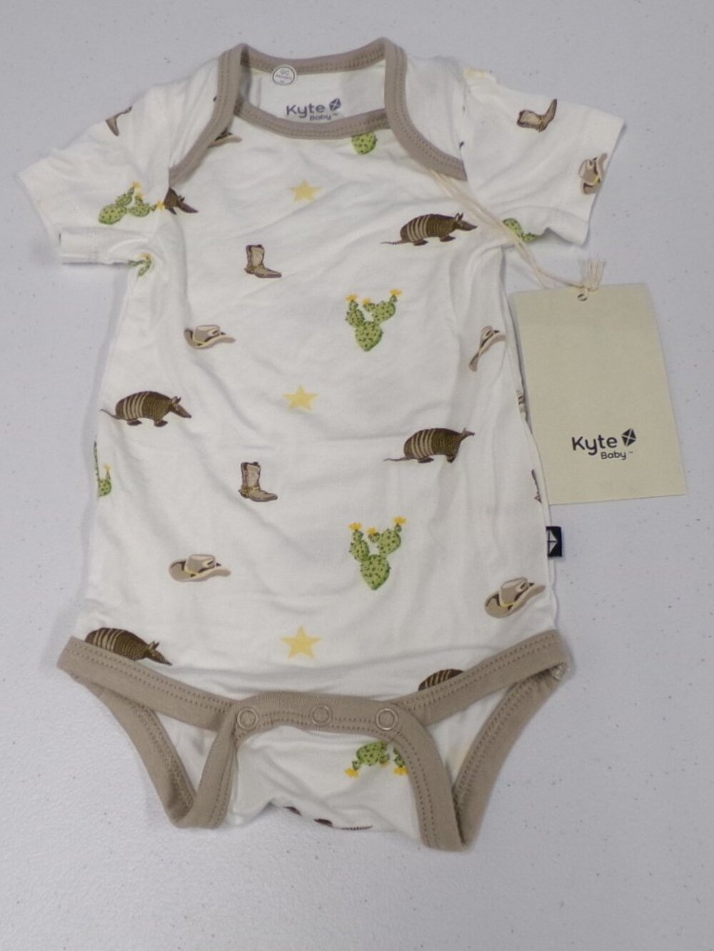 NWT Kyte Baby Bodysuit Bamboo Blend Armadillo Cowboy Hat Boots 0-3 Months
